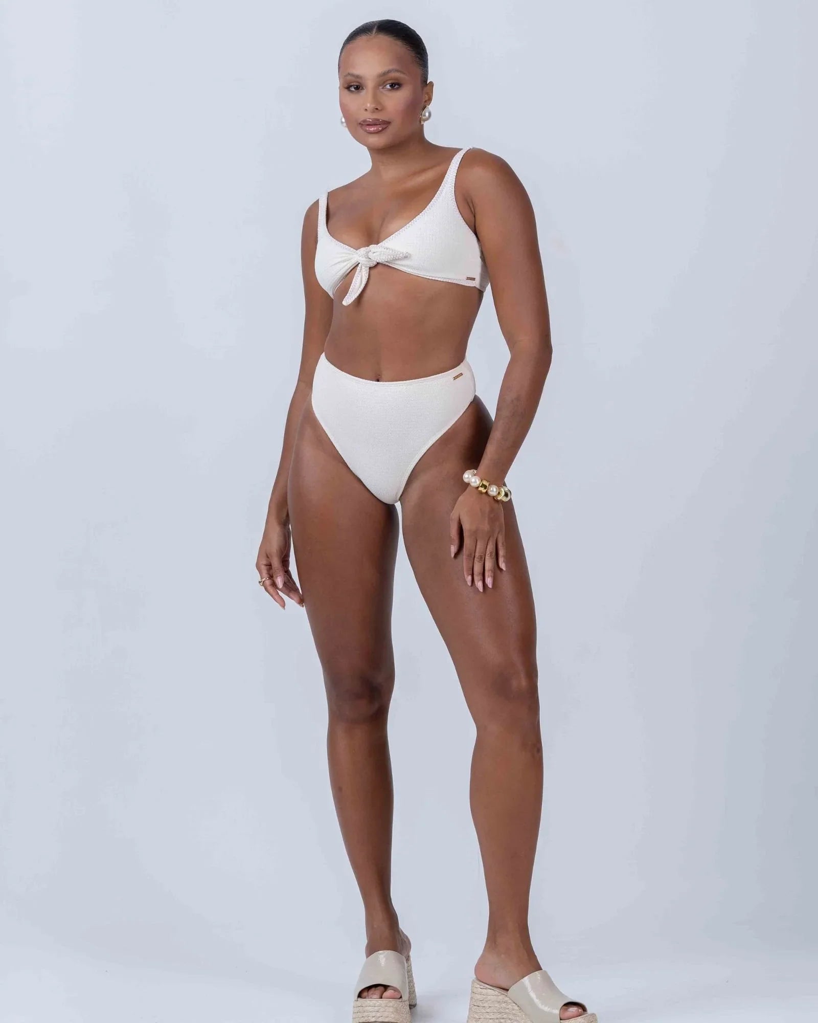 Top de Lacinho Off White