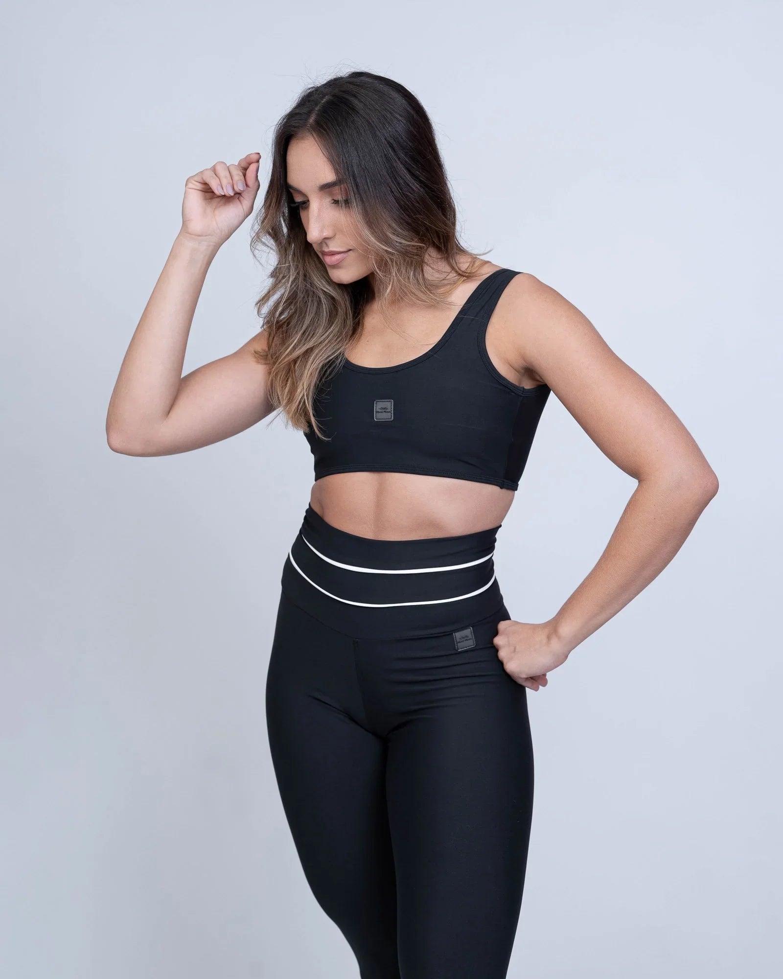 Calça Legging fitness Corrida Preta compressão e Vivo Off S/empina bumbum