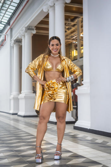 Conjunto Gold Vinil com Saia Drapeada, top e terceira peça.