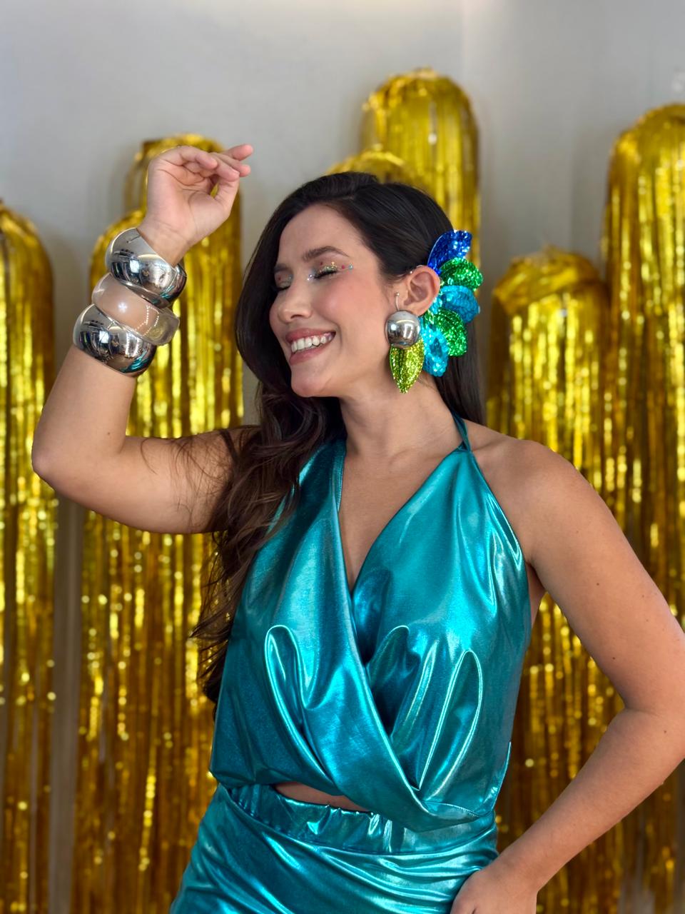 Conjunto Metalizado Verde Água Top Frente Única com Saia Drapeada