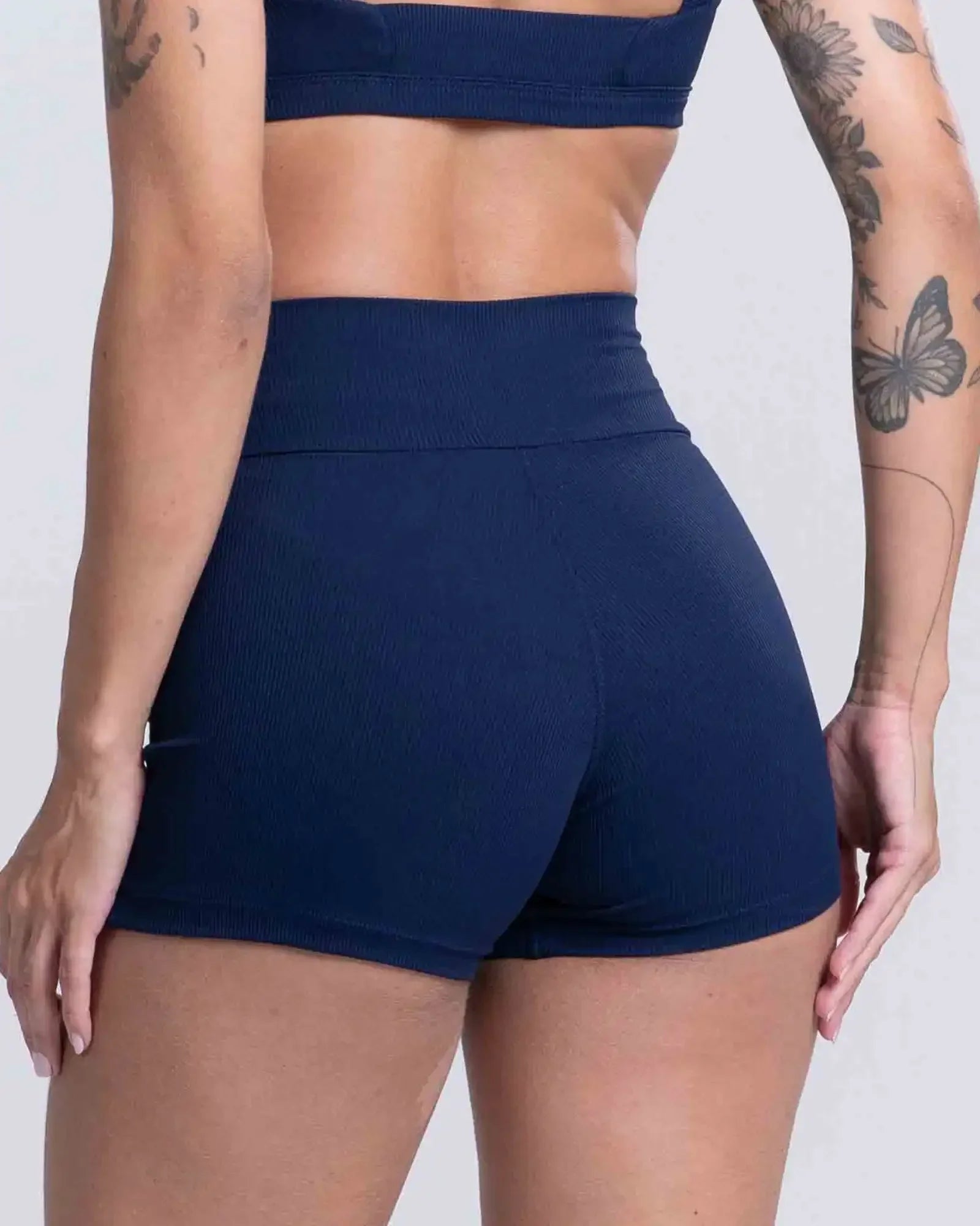 Short Fitness Confort Canelado sem costura frontal